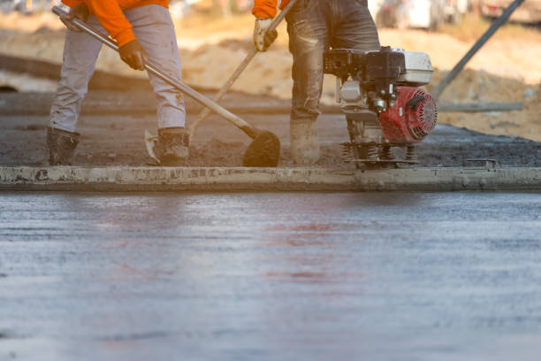 Best Concrete Pool Decks in Lodi, CA
